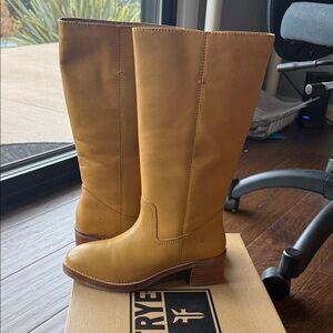 Frye Women's Leather Heeled Boots- NWT and ORIGINAL BOX